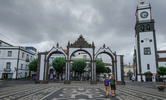 ponta delgada