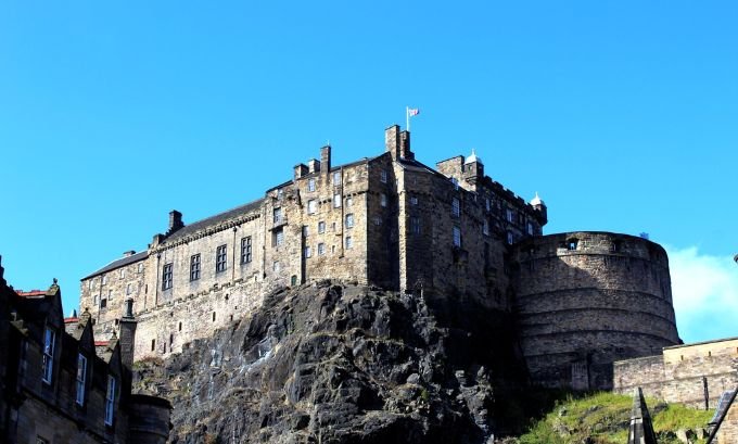 Edinburgh, Scotland: History and Art in the North