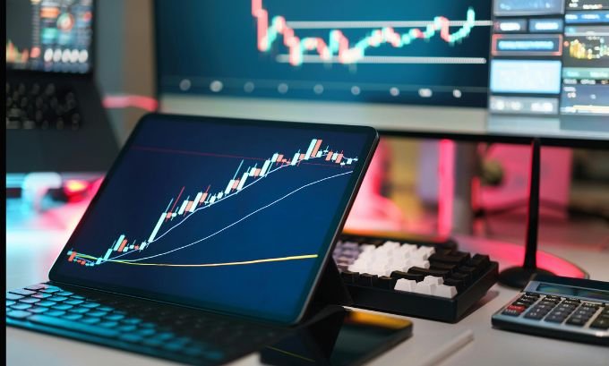 how to trade crypto for profit