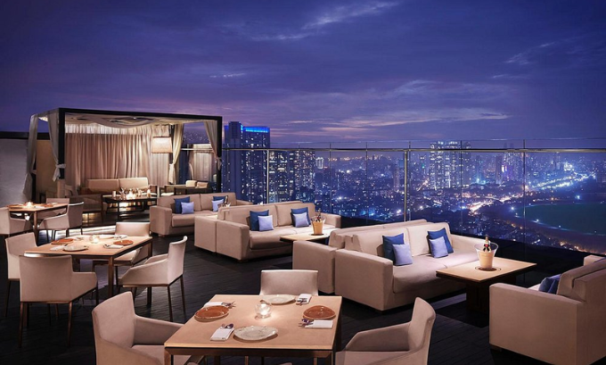 Asilo – St. Regis, Lower Parel