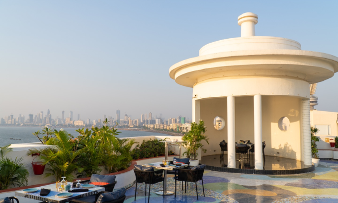 The Allamanda Terrace – Hotel Marine Plaza